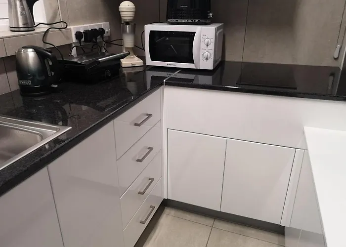 Kalidonia , Spacious 2 Bedroom With Office Διαμέρισμα Λευκωσία