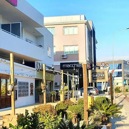 Apartment Kalidonia , Spacious 2 Bedroom With Office
