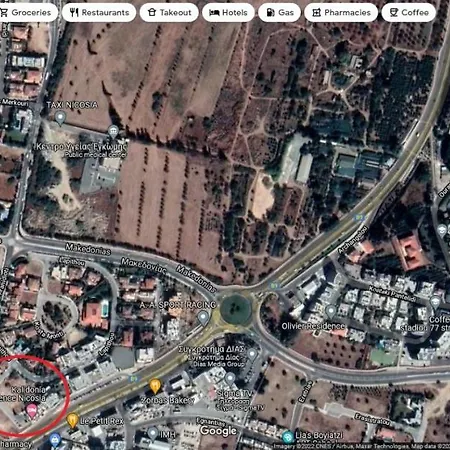 Kalidonia , Spacious 2 Bedroom With Office