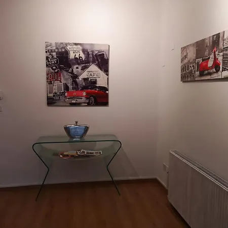 Kalidonia , Spacious 2 Bedroom With Office 公寓 尼科西亚