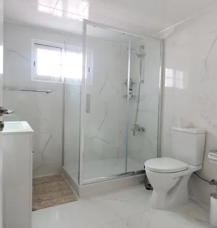 Kalidonia , Spacious 2 Bedroom With Office * Nicosia