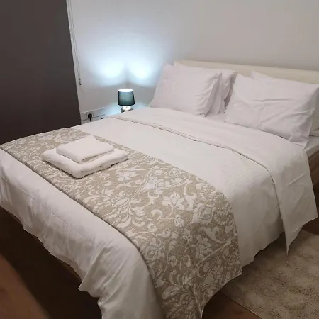 Kalidonia , Spacious 2 Bedroom With Office * Nicosia
