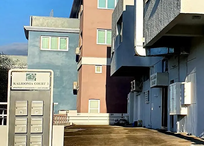 アパート Kalidonia , Spacious 2 Bedroom With Office *