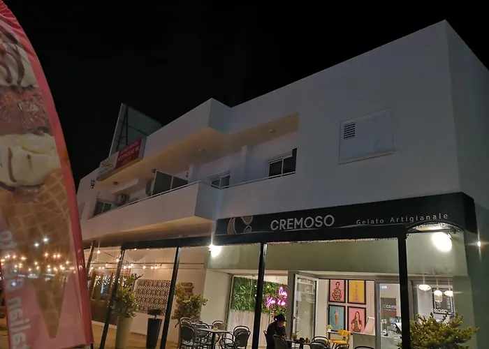 アパート Kalidonia , Spacious 2 Bedroom With Office *