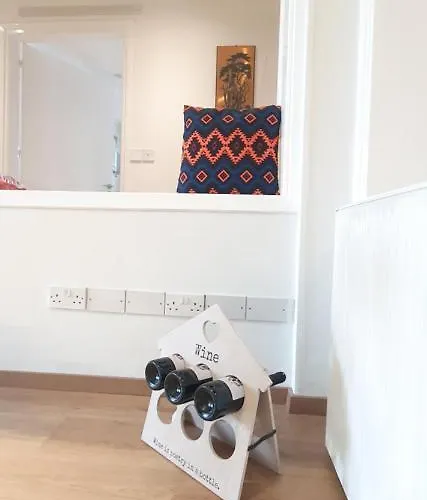 Lägenhet Kalidonia , Spacious 2 Bedroom With Office